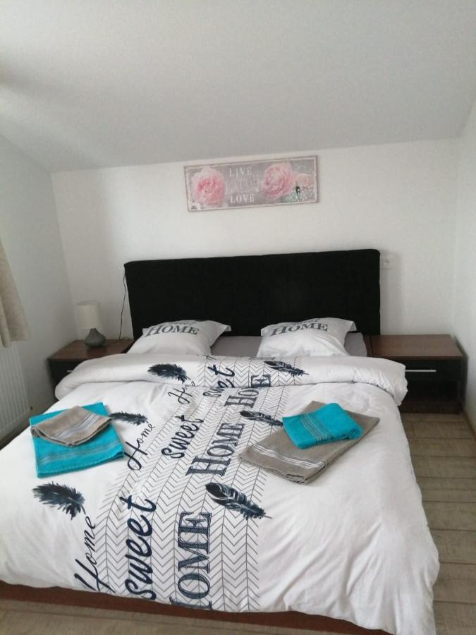 Cazare Regim Hotelier Zărneşti Eksteriør billede