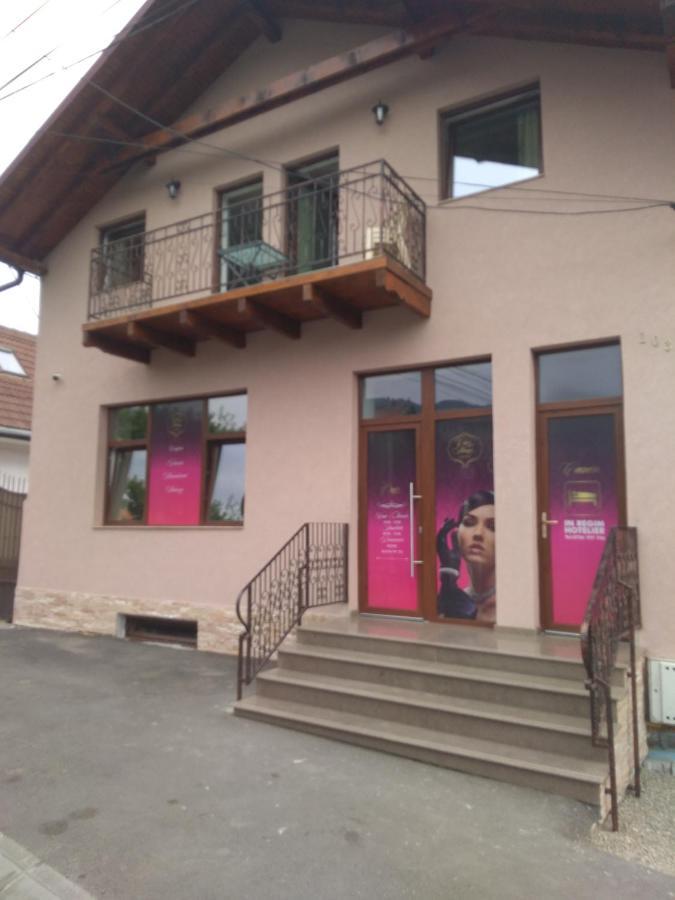 Cazare Regim Hotelier Zărneşti Eksteriør billede