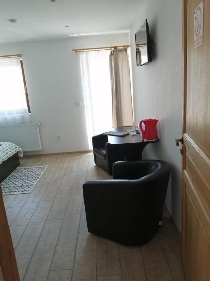 Cazare Regim Hotelier Zărneşti Eksteriør billede